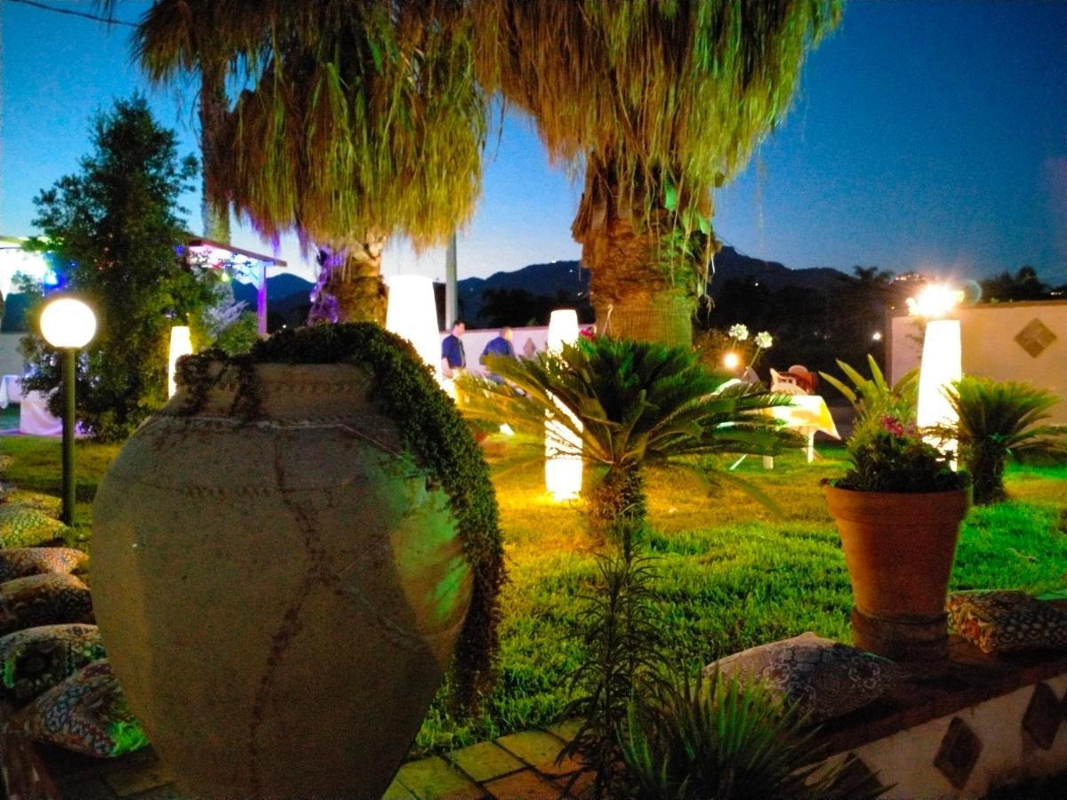 Villa Laura Apartment Giardini Naxos Exterior foto